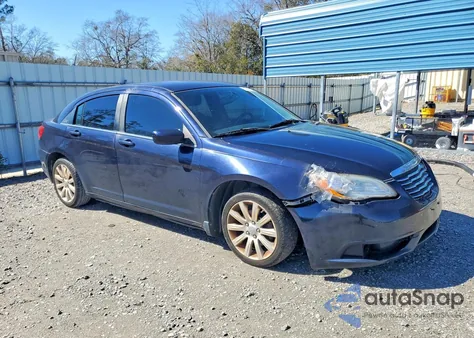 2011 Chrysler 200 Touring z USA, uszkodzony, nr VIN 1C3BC1FG5BN600405